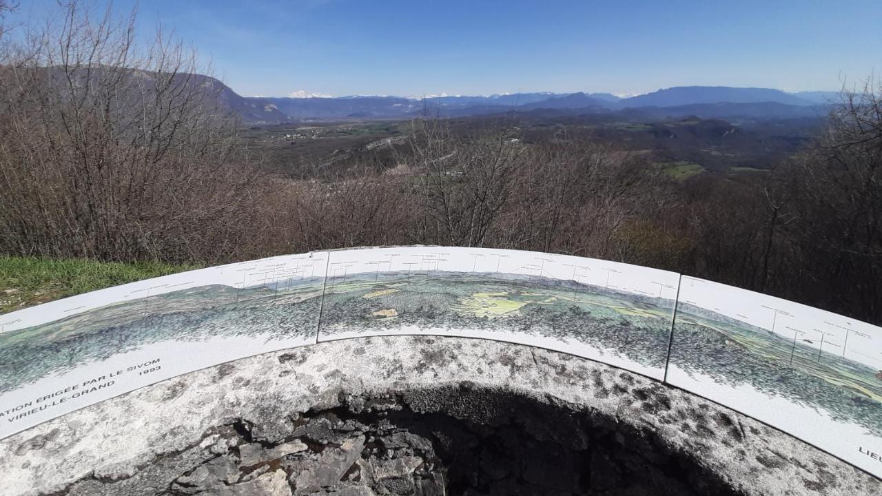 Petite Maison De Village Situee Entre Lacs, Cascades Et Montagnes Virieu-le-Grand 外观 照片