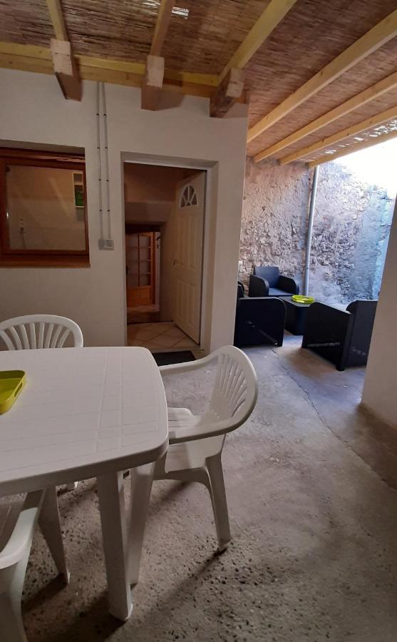 Petite Maison De Village Situee Entre Lacs, Cascades Et Montagnes Virieu-le-Grand 外观 照片